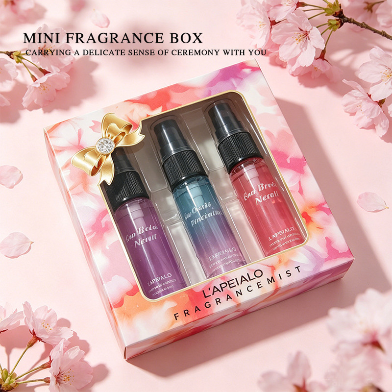Home Fragrance Gift - ミニホームフレグランスミストギフトボックス 3個入り ポータブルルームエアフレッシュナースプレー ワードローブ、寝室、引き出し、家庭用アロマデオドラント